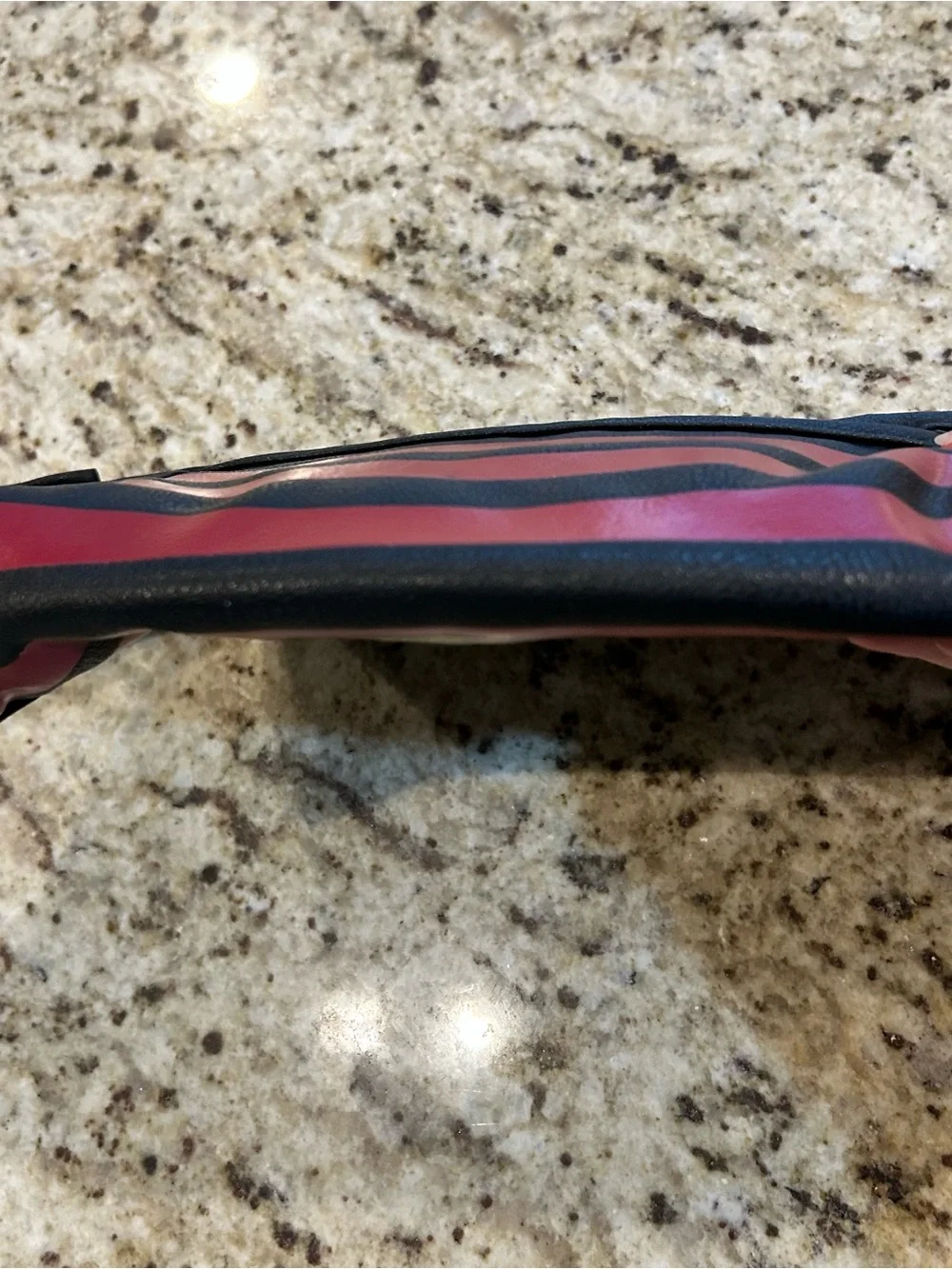 Harry Potter . Draco. Black & Red Crest Stripe Toiletry Pouch. Nice condition